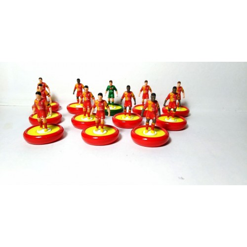 Subbuteo Andrew Table Soccer Galatasaray 2013-14 Champions League kit on RSB Professional Bases